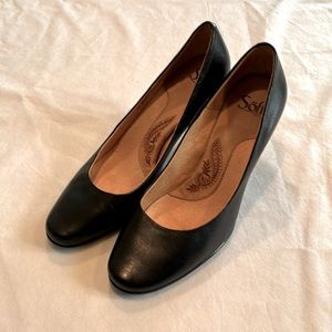Sofft Heels Black Leather 8.5M